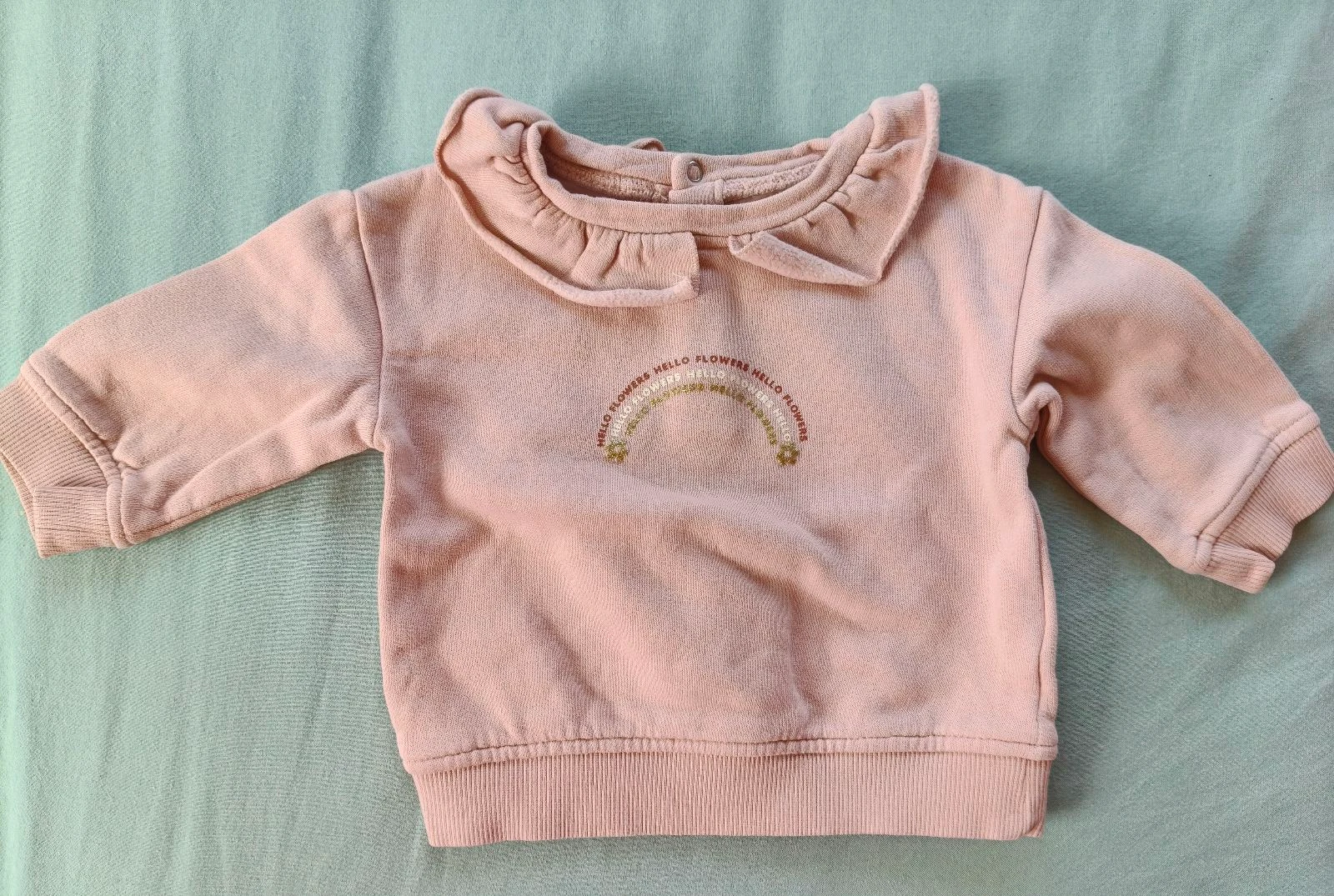 Pull chaud fille Kiabi rose hello flowers 60 cm